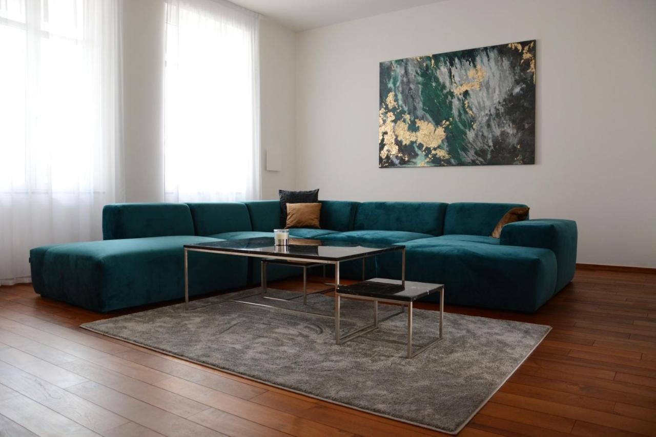 Premium Apartment Near Banska Bystrica Square With Two Big Bedrooms 外观 照片