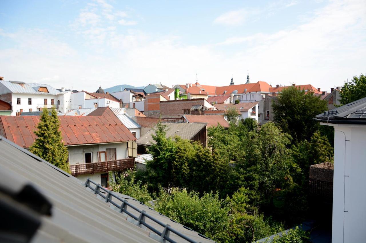 Premium Apartment Near Banska Bystrica Square With Two Big Bedrooms 外观 照片