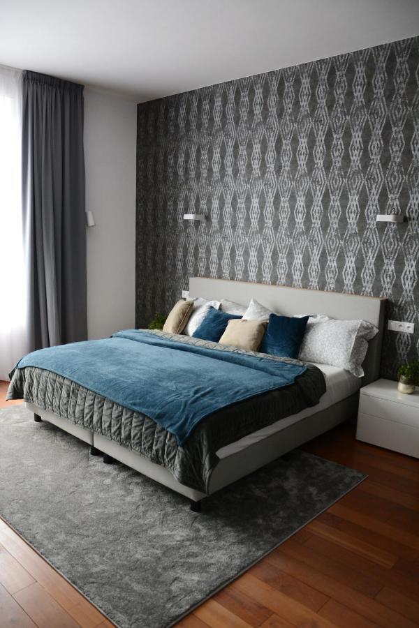 Premium Apartment Near Banska Bystrica Square With Two Big Bedrooms 外观 照片