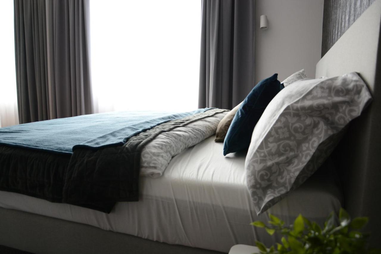 Premium Apartment Near Banska Bystrica Square With Two Big Bedrooms 外观 照片