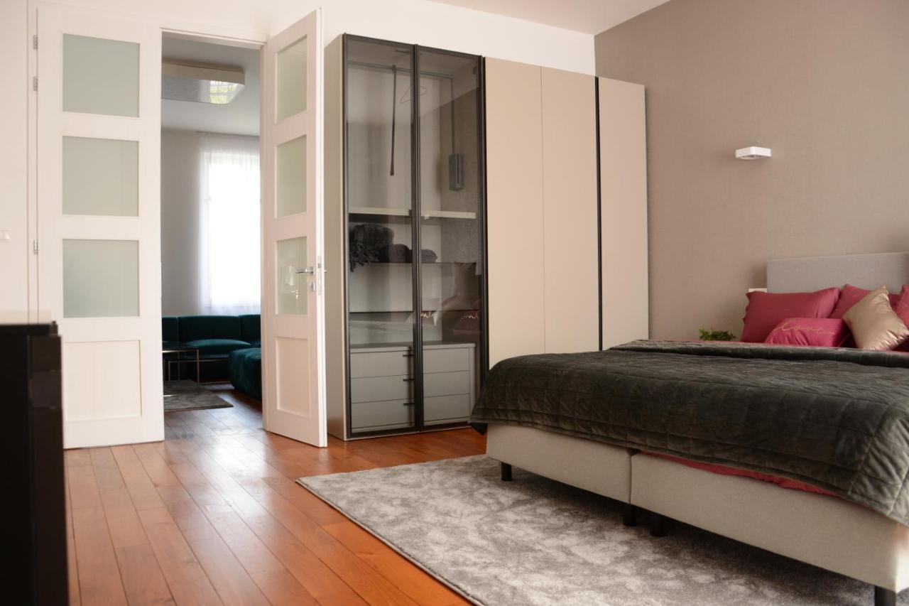 Premium Apartment Near Banska Bystrica Square With Two Big Bedrooms 外观 照片